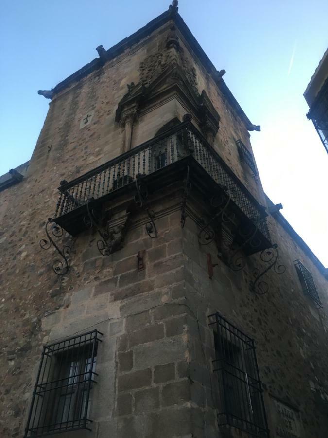 Apartamentos Caces Exterior foto